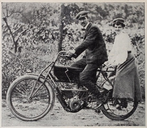 Mr. & Mrs. Glen Curtiss on a production Hercules V-twin with tandem attachment in 1904.